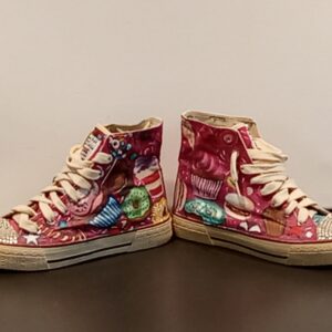 Sneakers High Top Red Pop